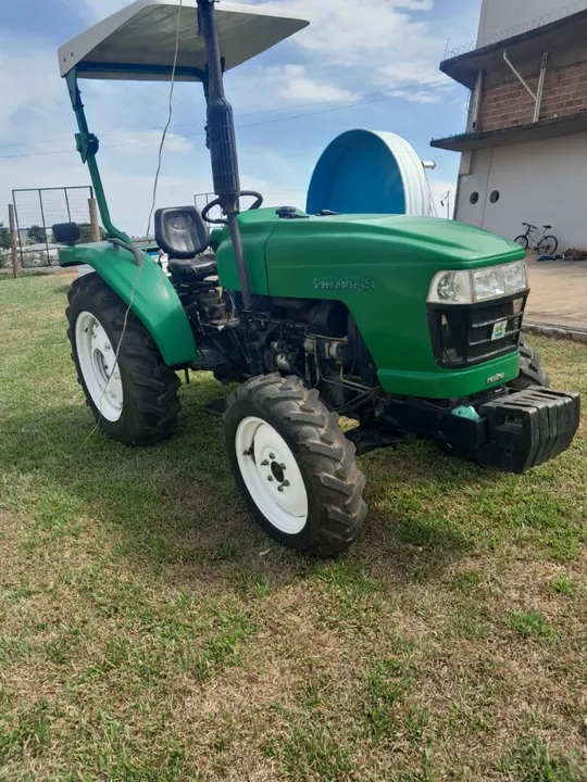 Green horse 454