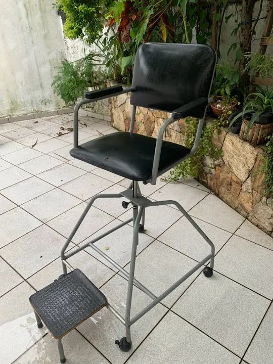 CADEIRÃO PARA TURBILHAO DE MENBROS INFERIORES MARCA CARCI EXCELENTE SEMI NOVO - Foto 2