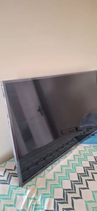 Tv  LG nova sem marca de uso