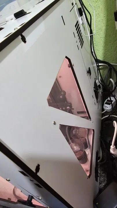 Impressora 3d Ender 3 com upgrades e gabinete - Foto 2