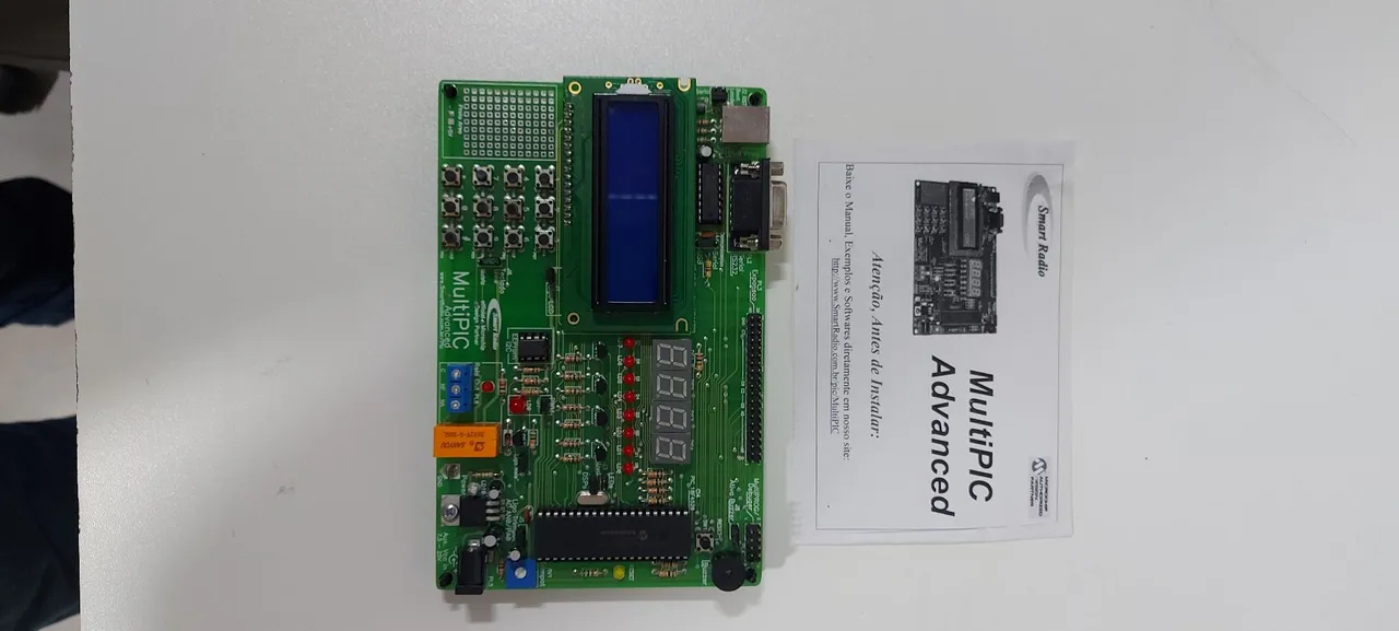 Placa de Desenvolvimento MultiPIC Advanced