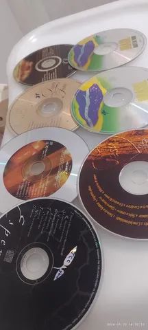 Cd Diante do trono - Foto 2