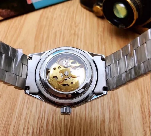 Rolex automático (fundo preto) semi novo - Foto 2