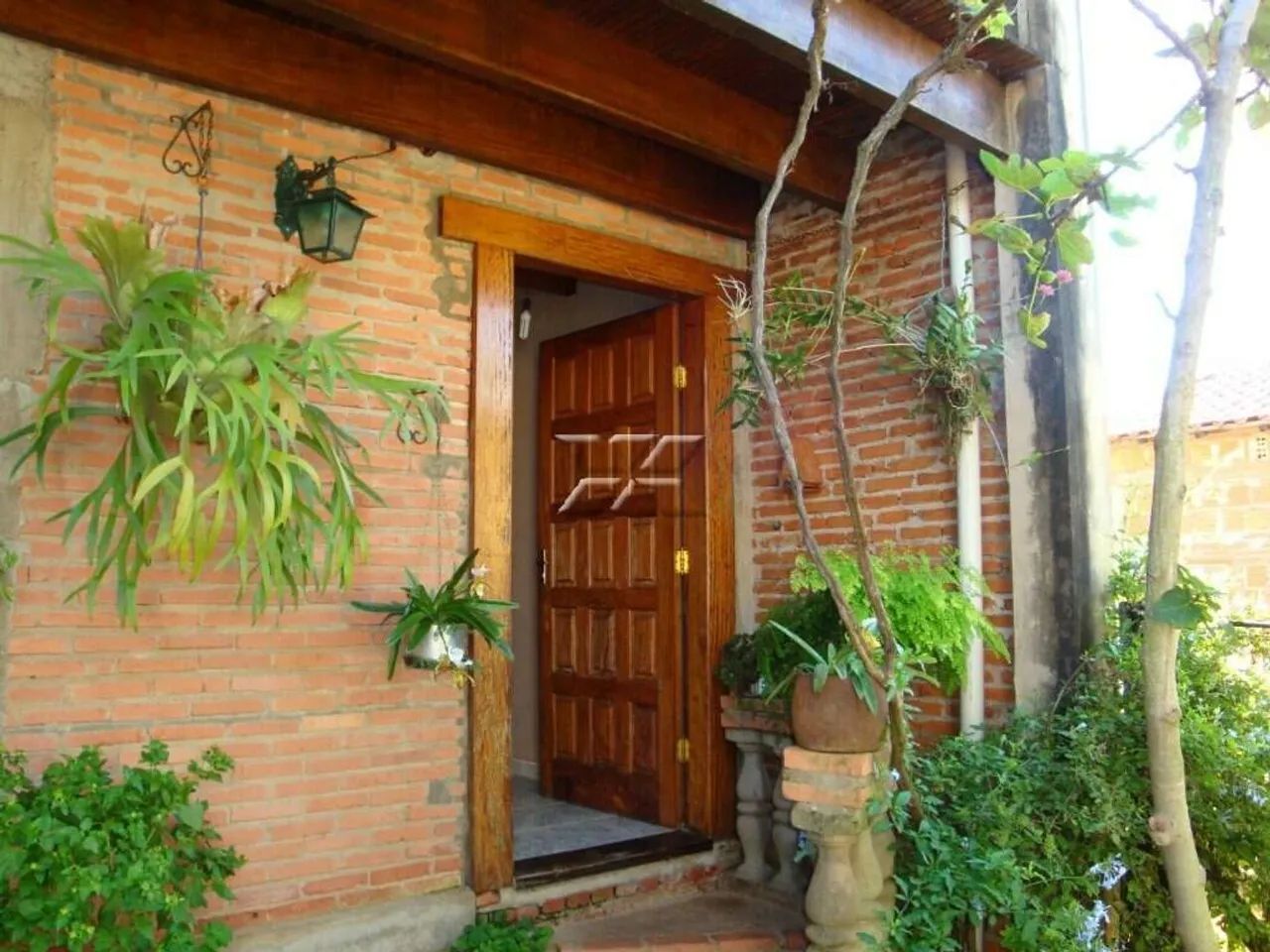 Casa à venda com 03 quartos no Centro em Corumbataí - Foto 2