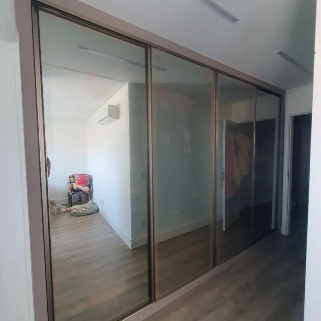 Closet com portas vidros  - Foto 4