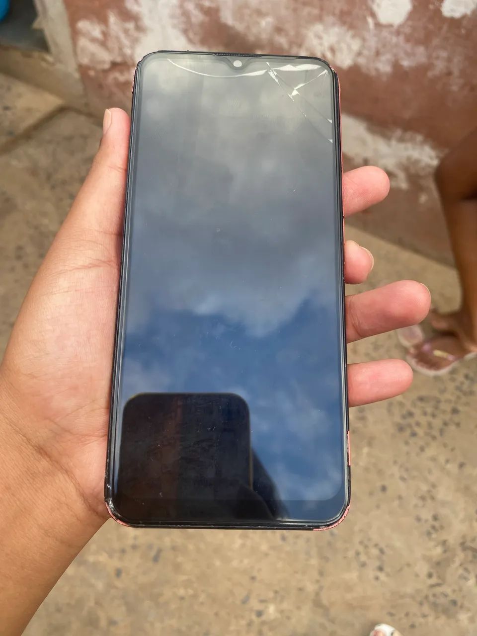 Já trocou a tela . A bateria tá emchada. Pega tudo perfeitamente.  - Foto 2