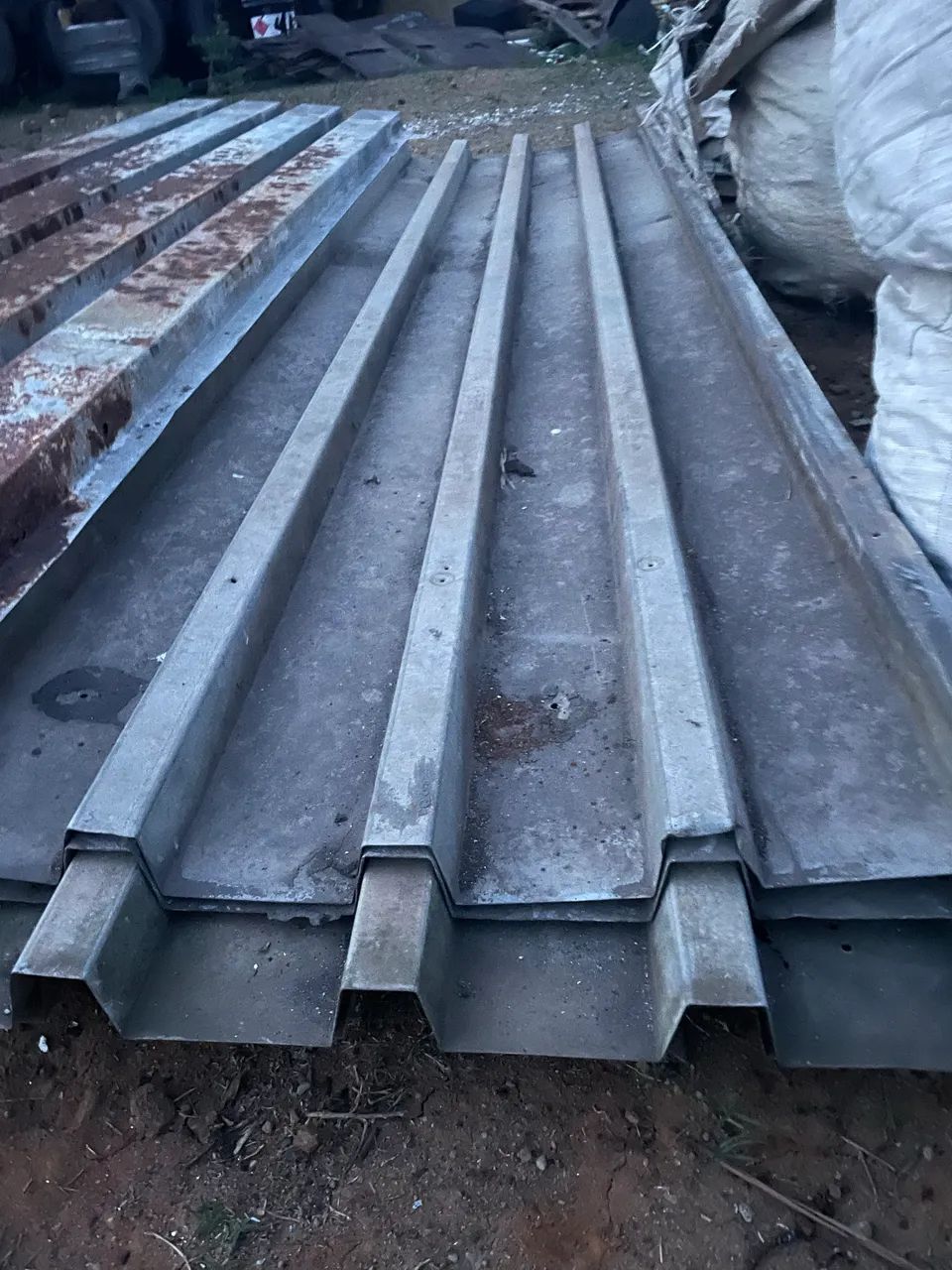 Metalworking materials64209938834306120