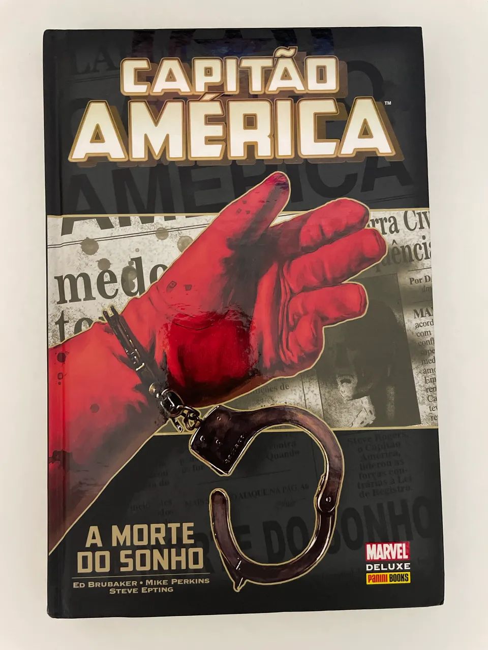 Capitão América Marvel Deluxe - A morte do Sonho