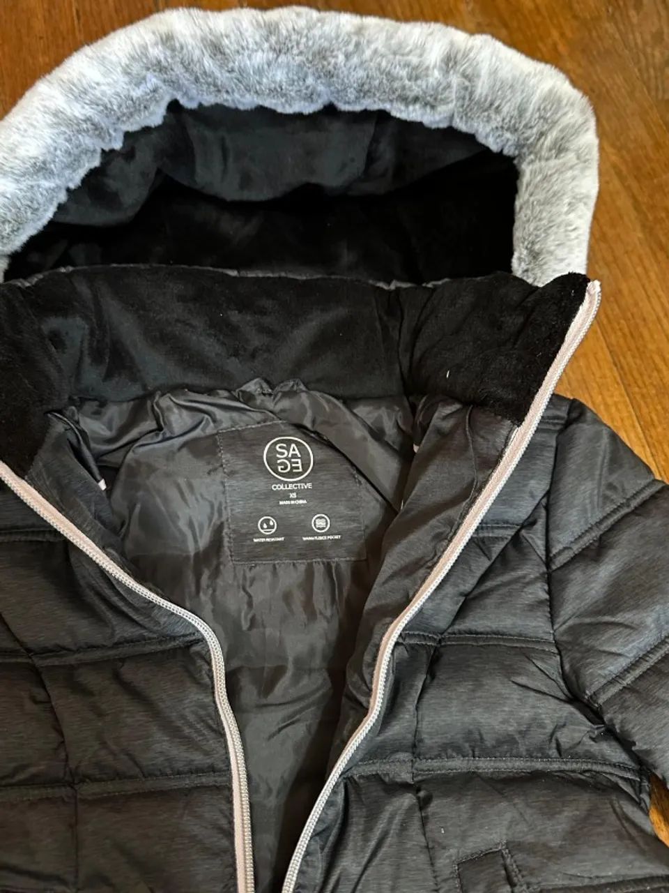 Jaquetas puffer SAGE tamanho  5-6 anos importadas (novas) - Foto 4