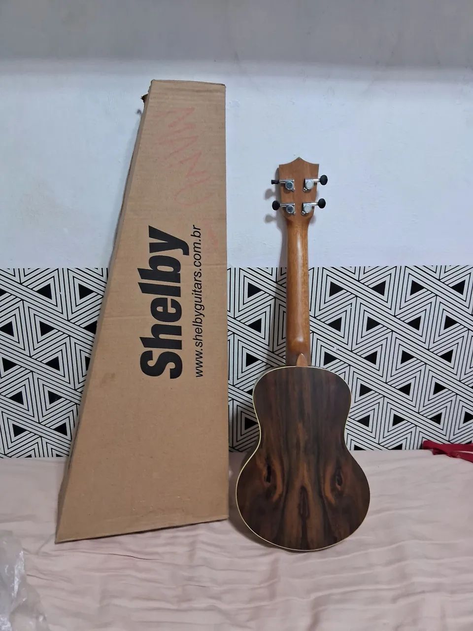 Ukulele Shelby SU25  - Foto 2