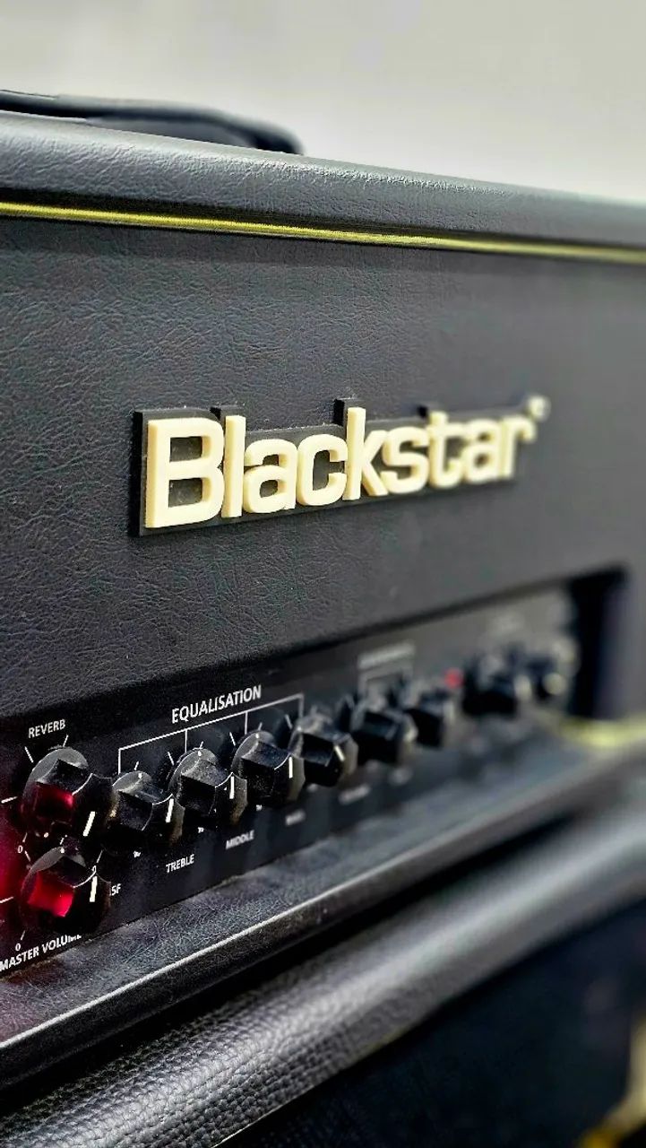 Amp valvulado blackstar ht20 studio
