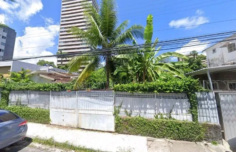 VENDO ÓTIMO TERRENO NO BAIRRO DE CASA FORTE / RECIFE