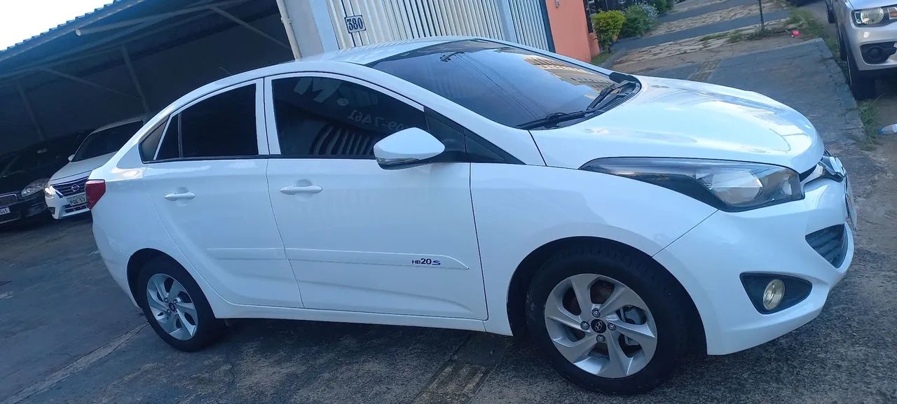 Hyundai Hb20S HB20S C.Plus/C.Style1.0 Flex 12V Mec. 4P 2014