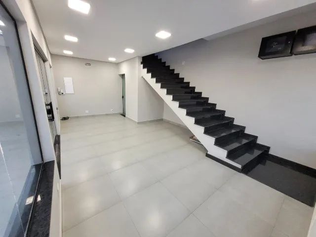 Comercial Novo 232m² - Taubaté-SP - Estacionamento - Foto 14