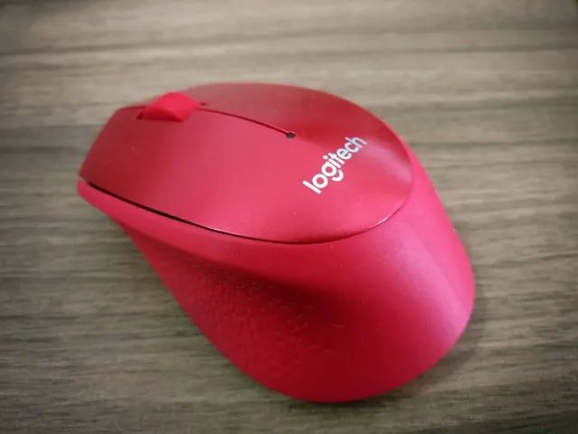 Mouse sem fio Logitech M280 com Conexão USB - Vermelho