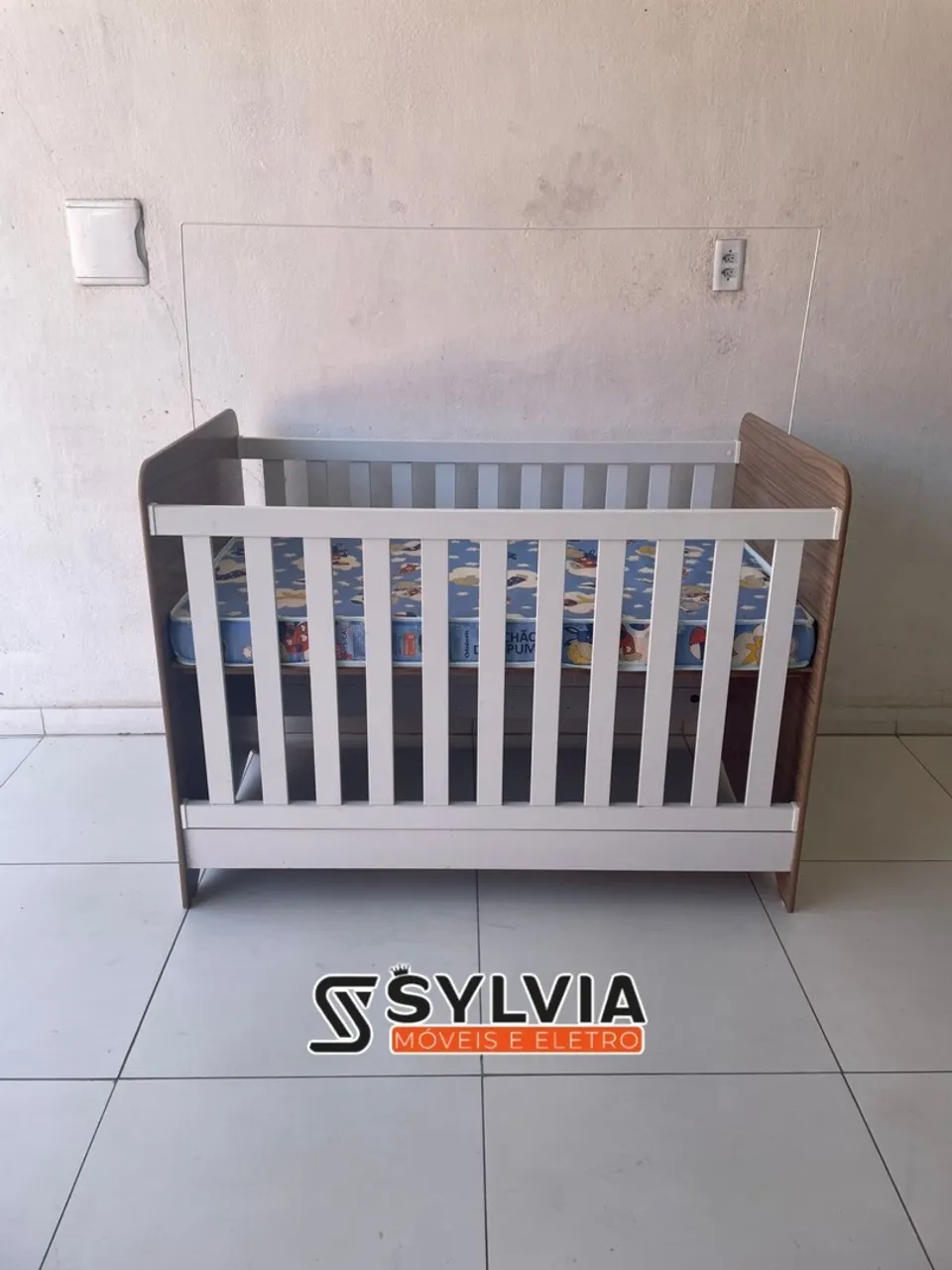 Berço cama 2 em 1 seminovo