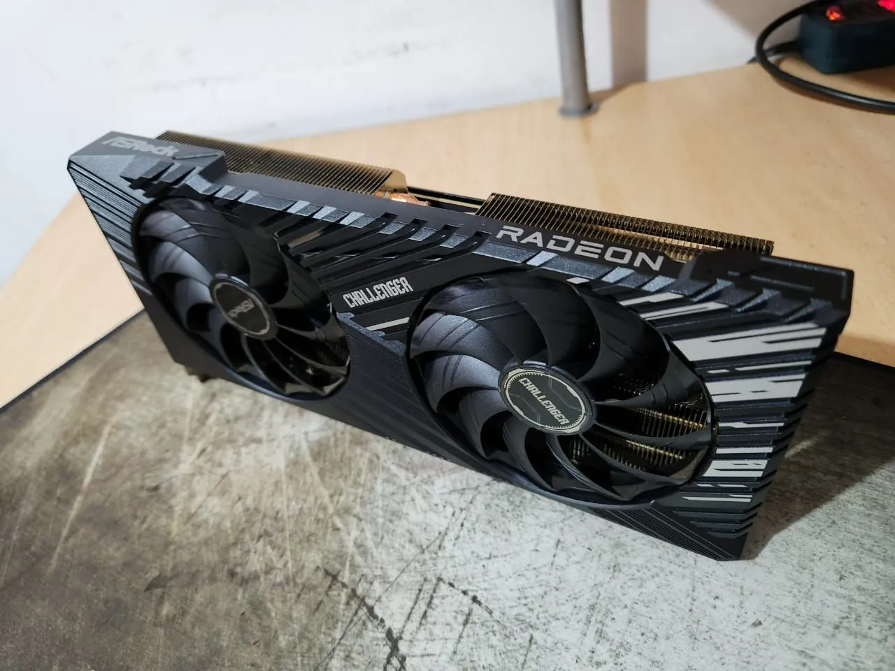 Placa de Vídeo ASRock Radeon RX Challenger