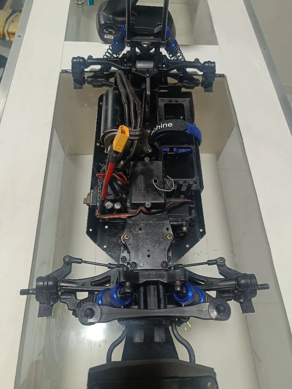 Automodelo Kyosho DRX VE 1/9 Fiesta Carrinho de controle remoto  - Foto 2