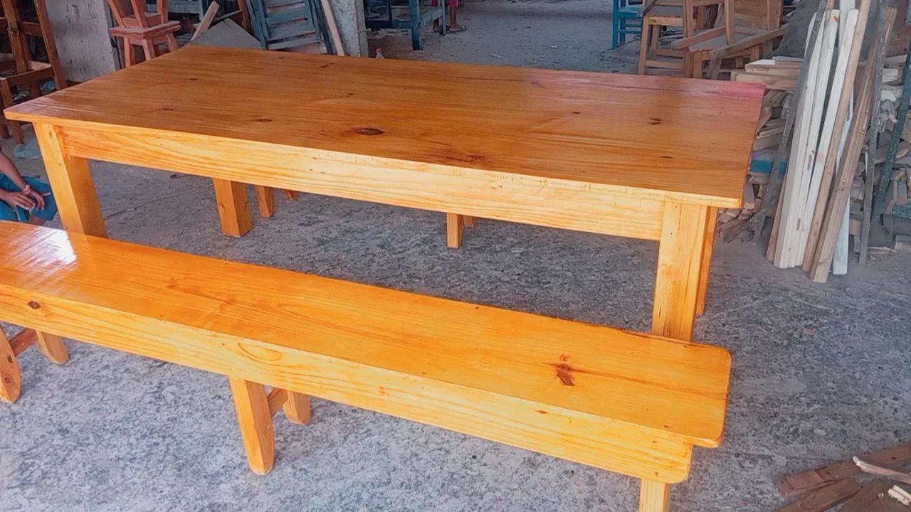 Mesa com banco de madeira - Foto 5