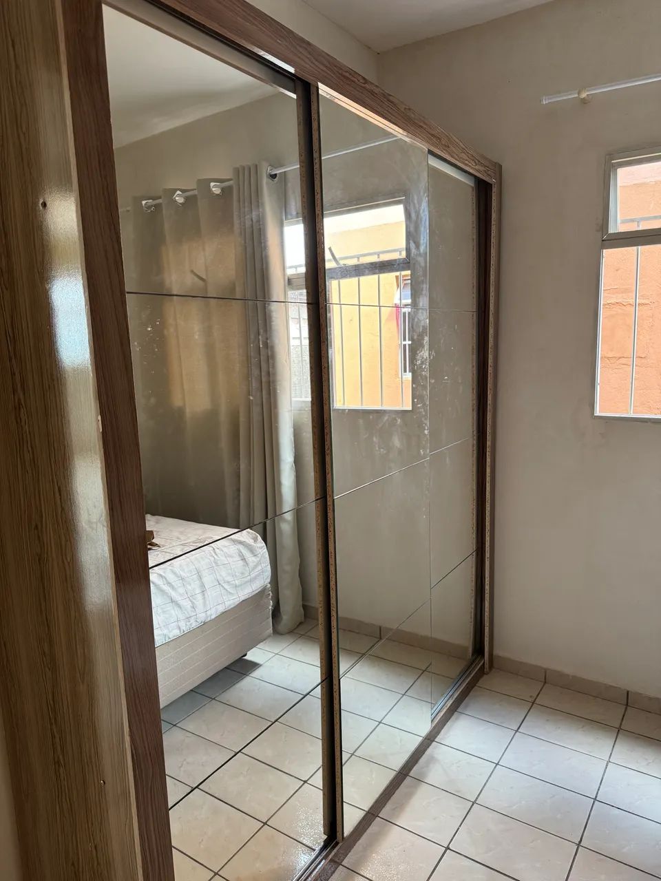 Guarda roupa 03 portas64386066722178120