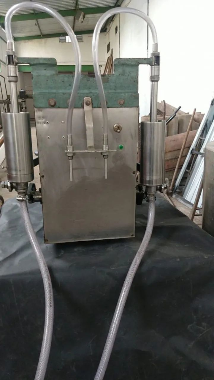 Máquina envasadora 2 bicos (aceito troca)