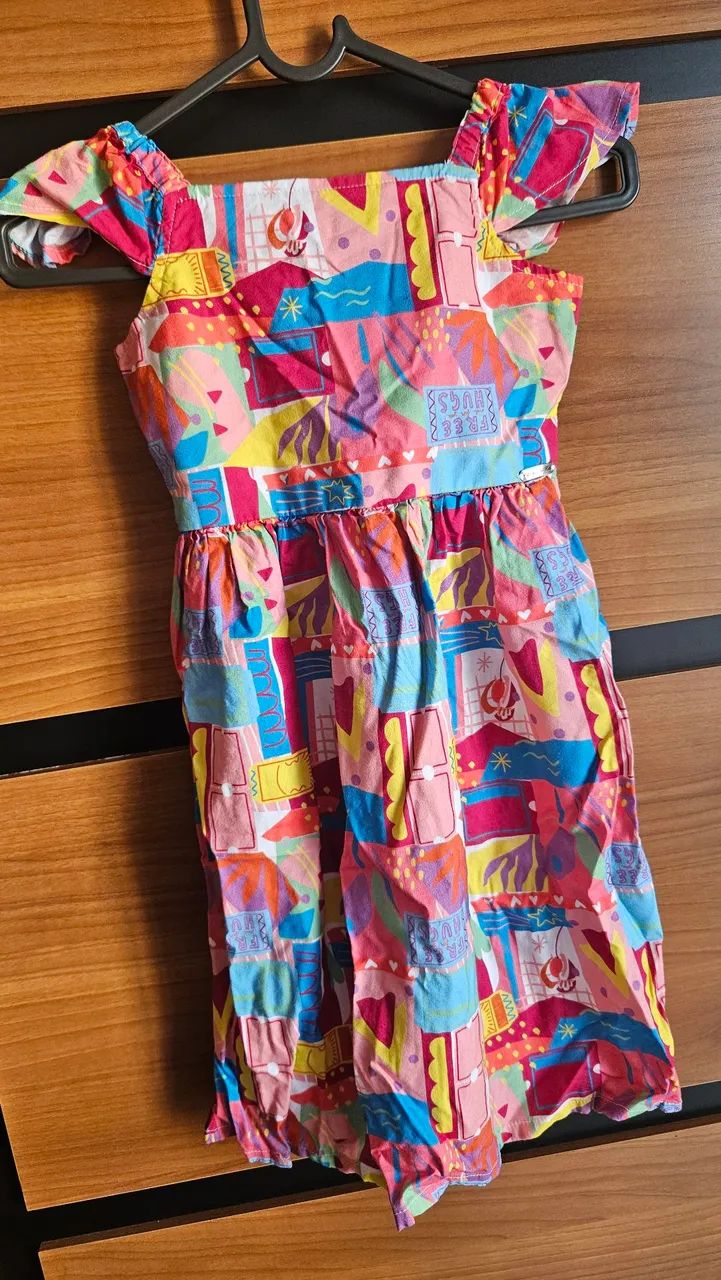 Vestido Infantil Lápis de cor