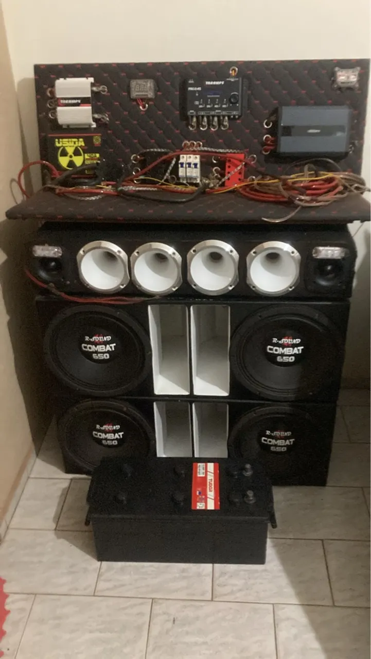 Som Automotivo Completo - R-Sound Combat 650