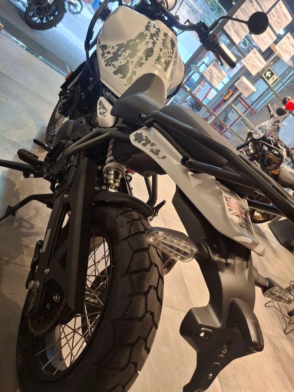 Himalayan Kamet Withe 450cc - Amanda - Foto 3