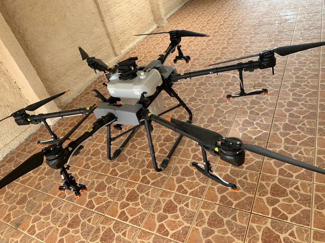 Drone agrícola T30 DJI Agras - Foto 2