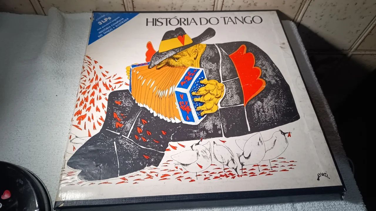 A"História do Tango" em 3 Lps,caixa boxs,gravações originais com encarte ilutrado,de 1979
