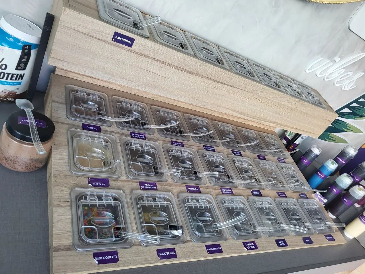 Expositor para complementos e cremes. - Foto 3