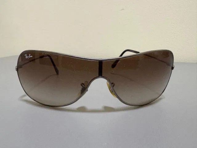 Óculos de sol Ray Ban em ótimo estado - Foto 4