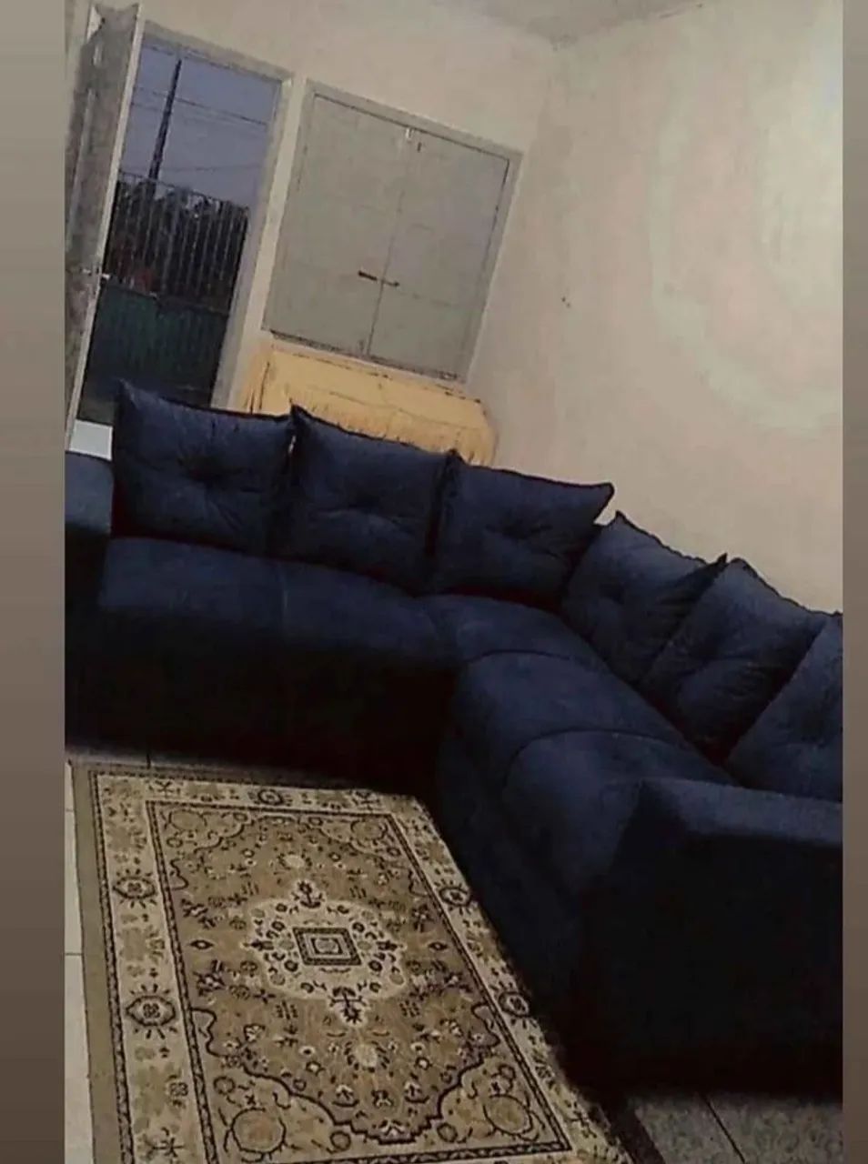 Sofa canto já com a entrega incluso 