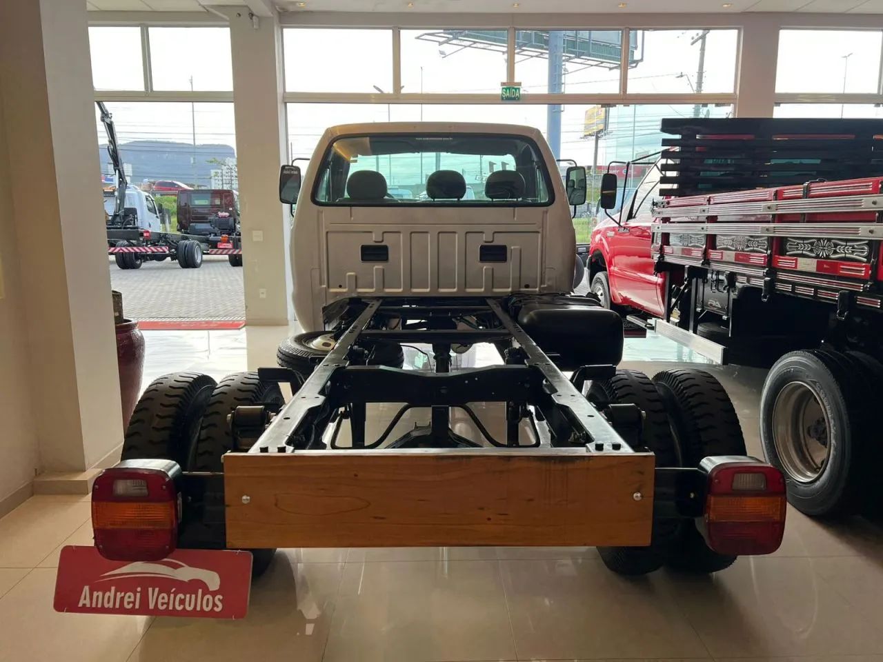 Ford F-4000 4x2 Turbo Diesel Completa Apenas 65.000 km 2011 - Foto 5