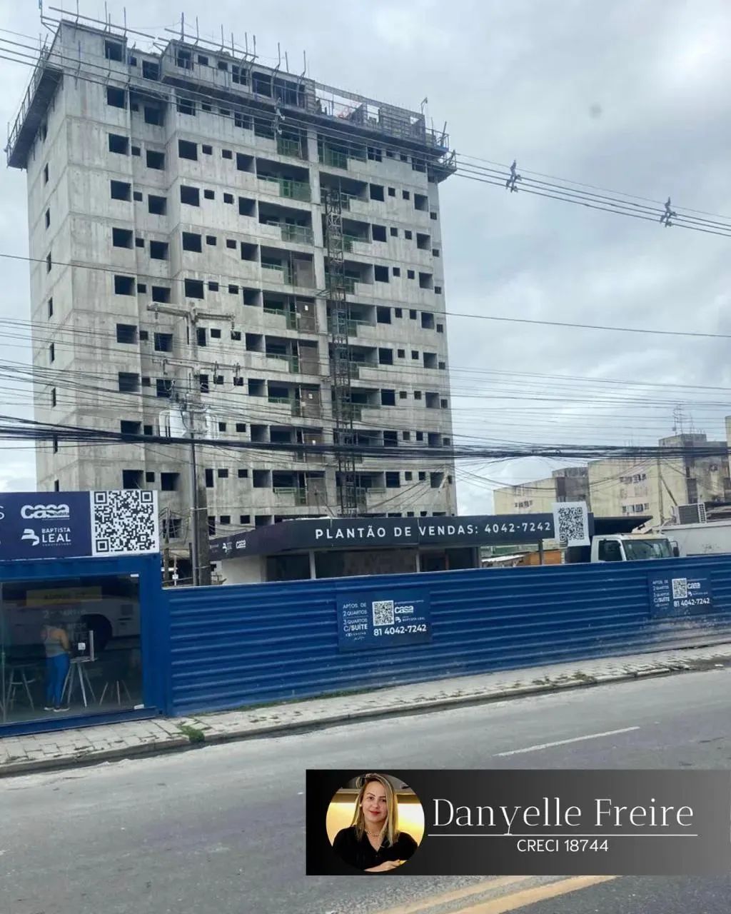Apartamento PRONTO PRA MORAR no Barro | 2 ou 3 quartos com suíte| Varanda | Piscina e muit