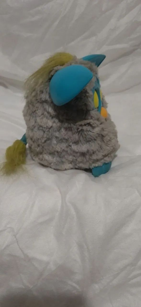Furby cinza com olhos azuis - Foto 5