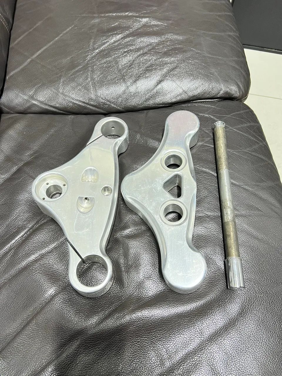 Mesas para Bengala 41mm Motos Harley Davidson  - Foto 4