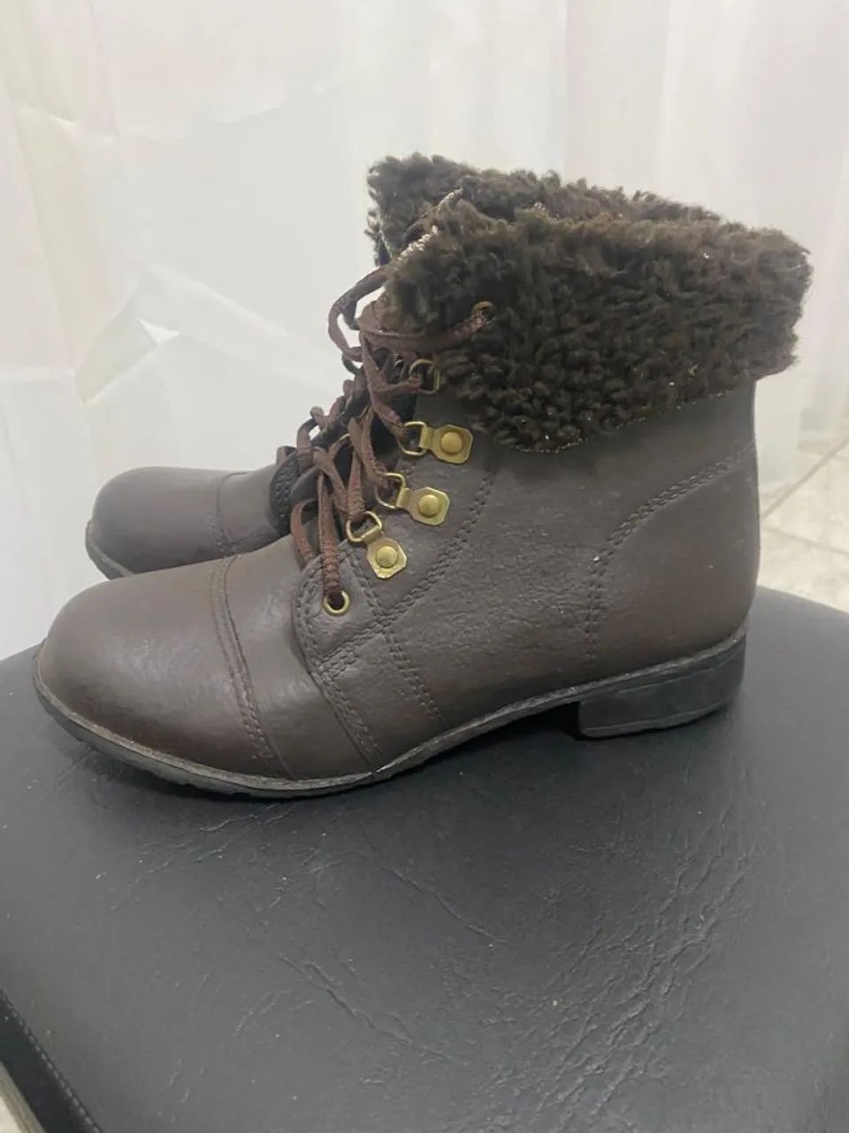 bota  - Foto 2