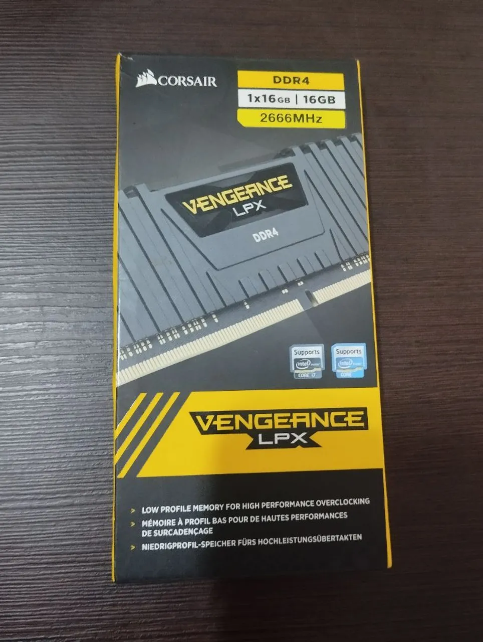 Memória DDR 4 / 16GB