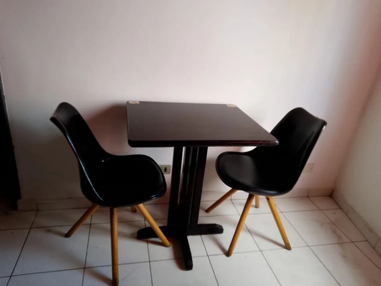 Mesa e Cadeiras para Restaurante