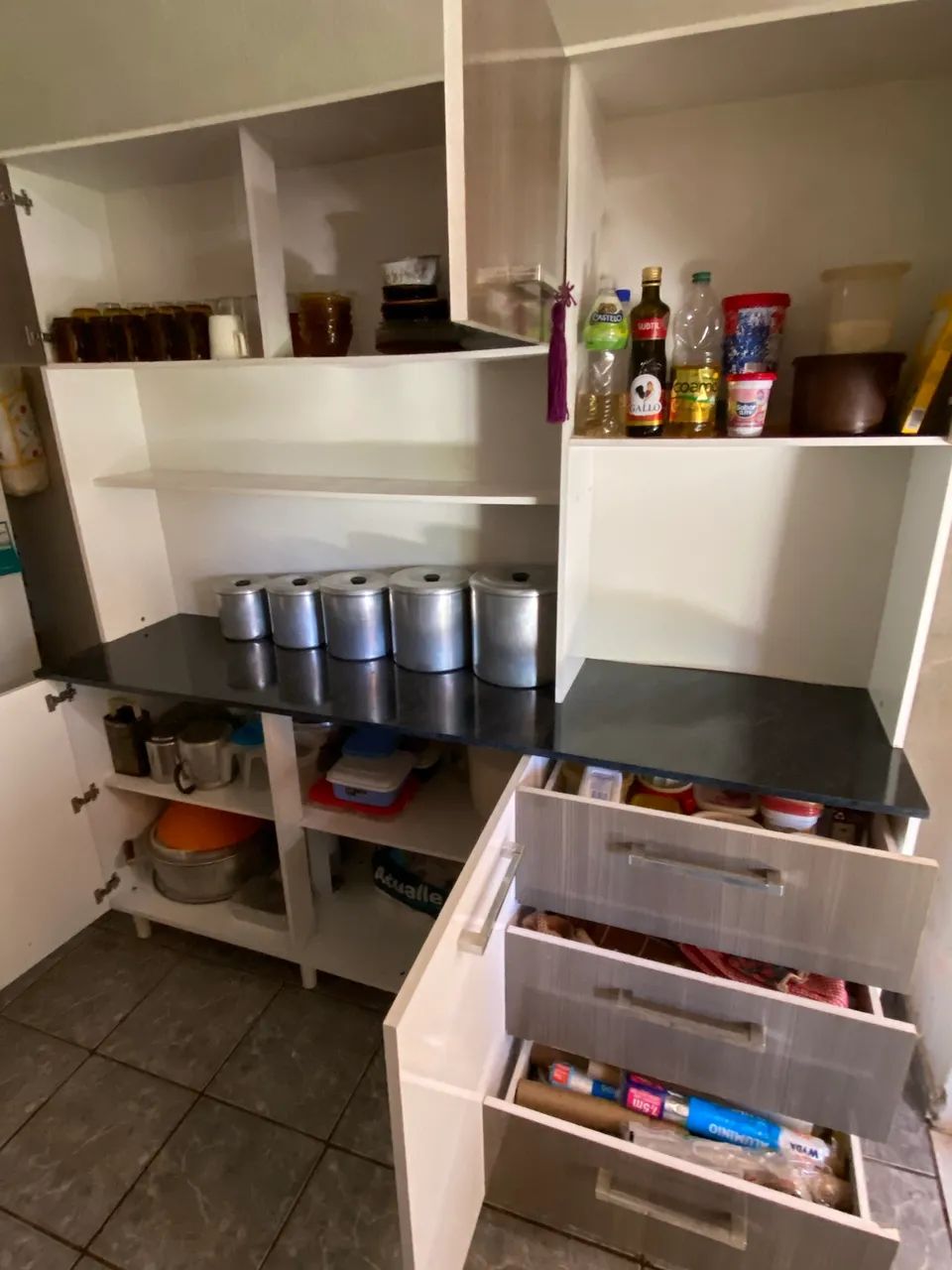 Armário de cozinha64166935184129123