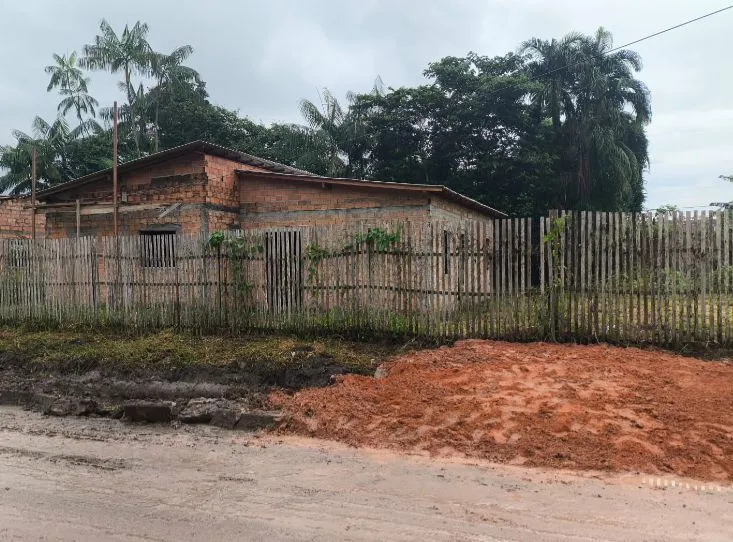 Vendo pequeno sítio em Marituba