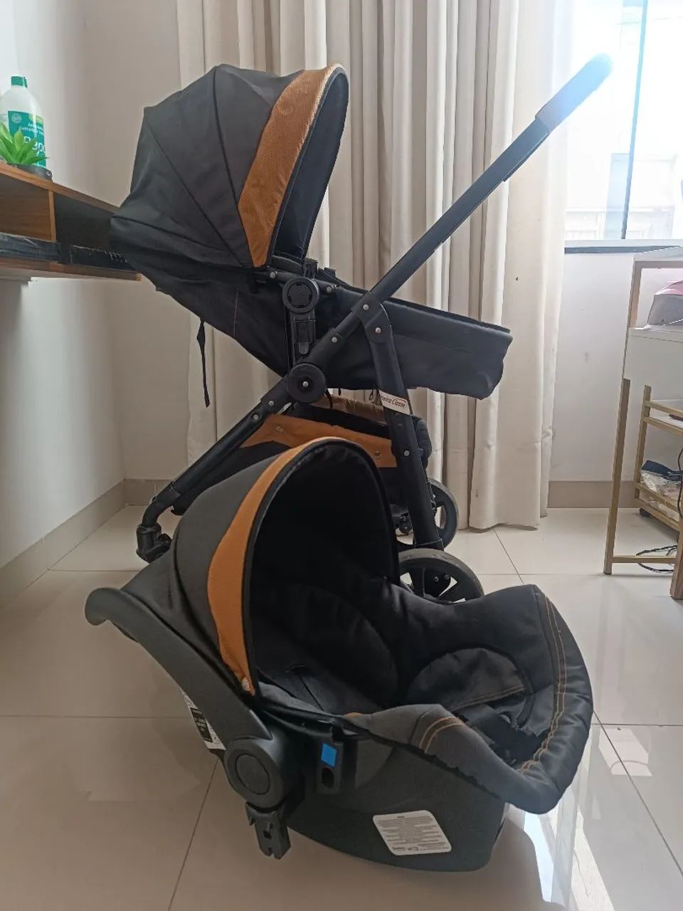 Carrinho de Bebê 2 em 1 