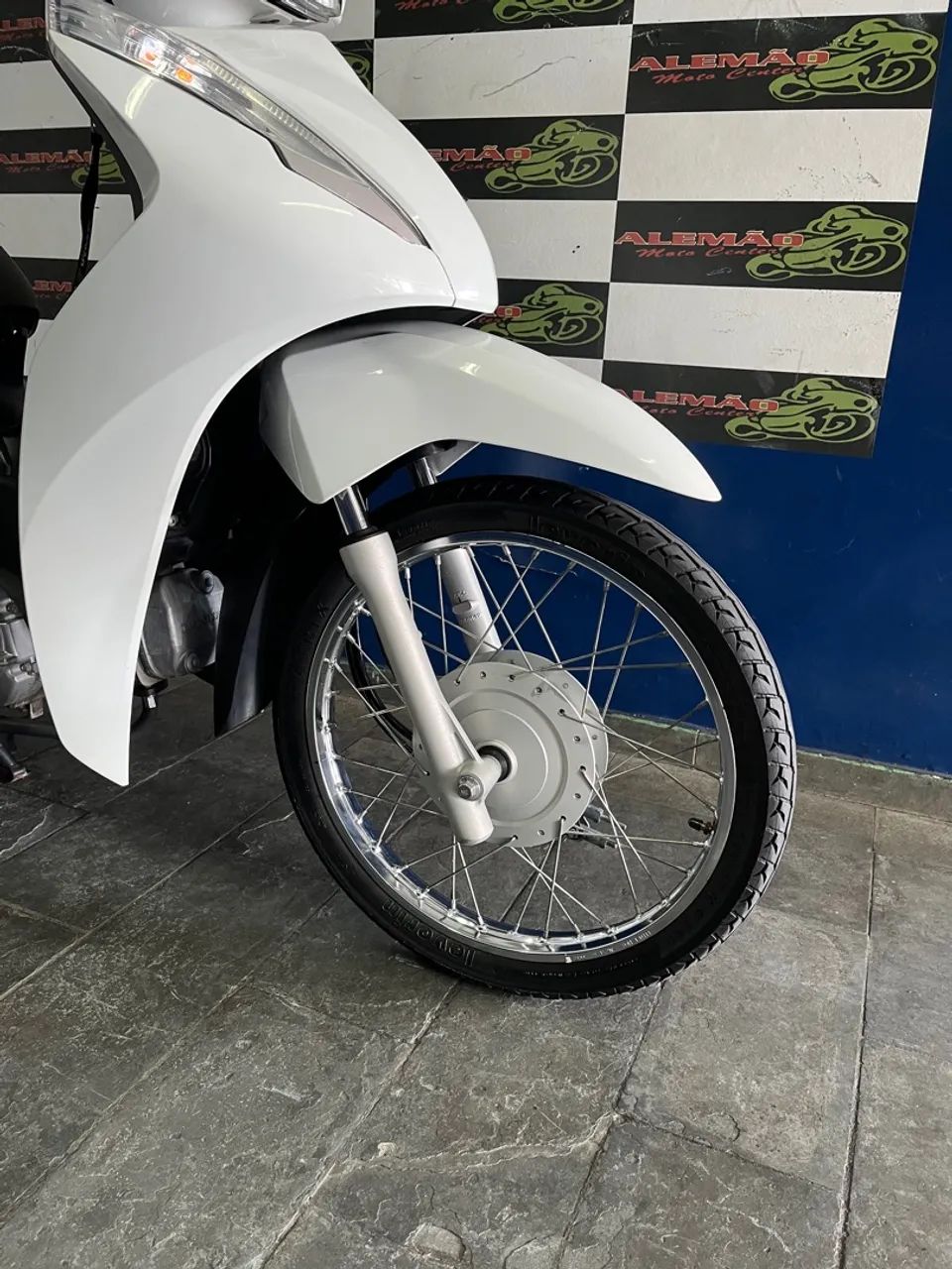 HONDA BIZ 110i - Alemao Moto Center  - Foto 3