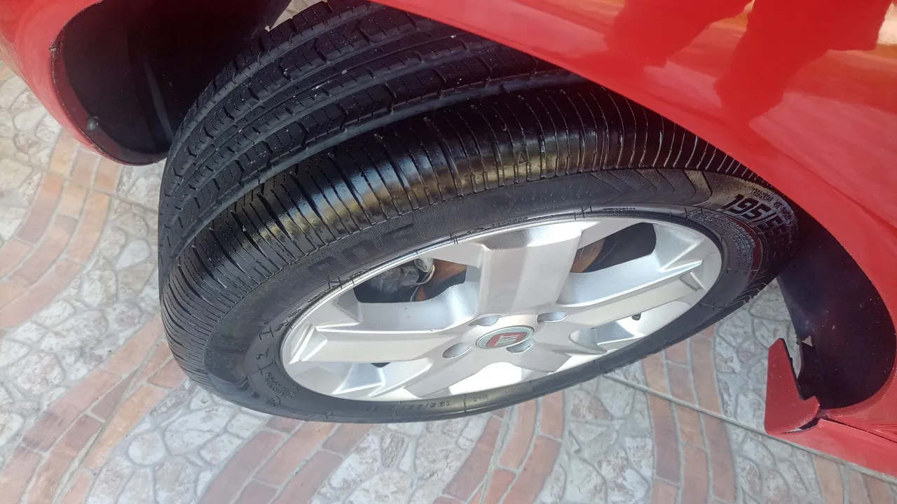 rodas aro 15 com pneus excelente estado