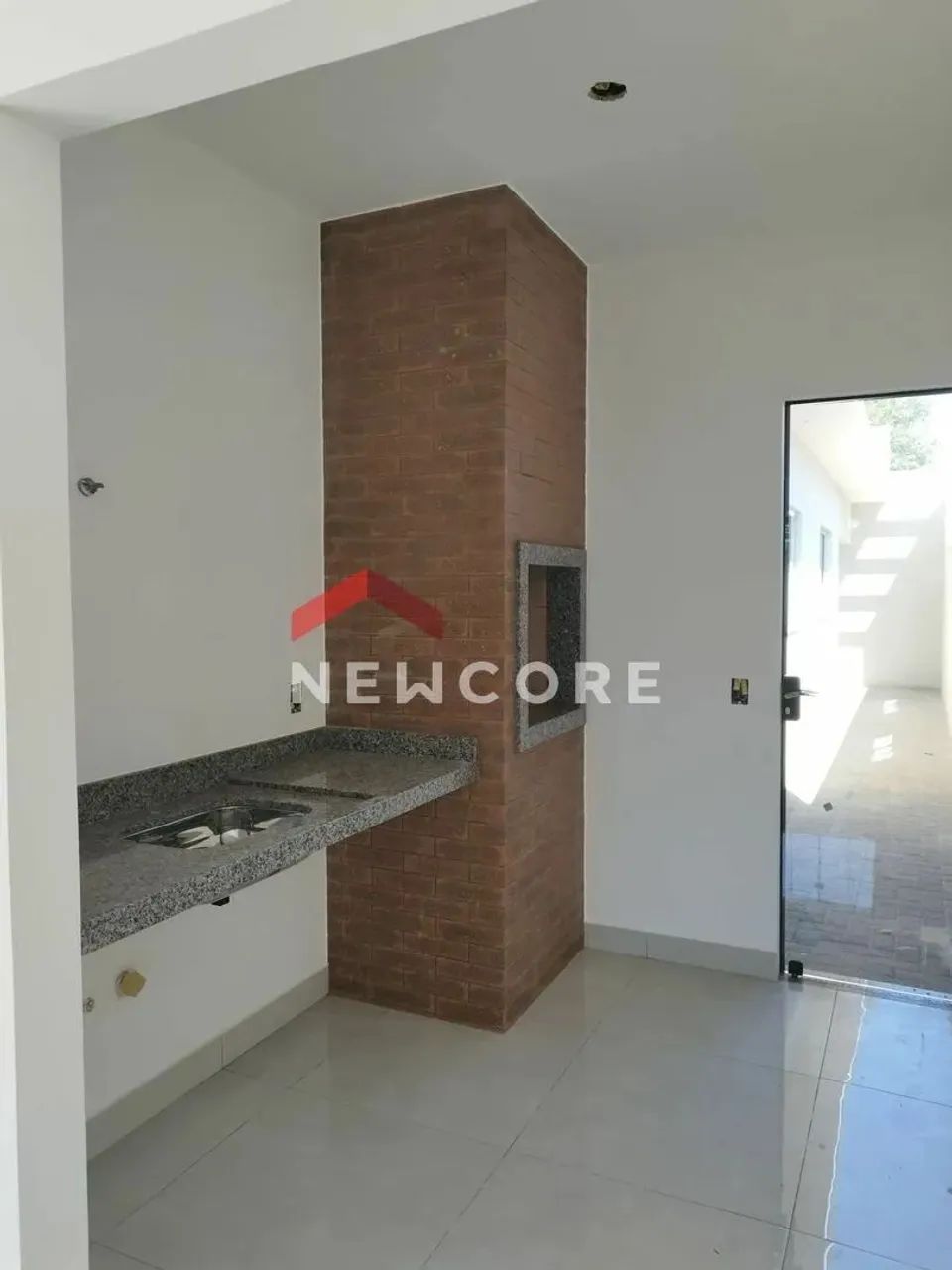 Casa em Rua Xenofonte - Jardim Graziela - Londrina/PR - Foto 4