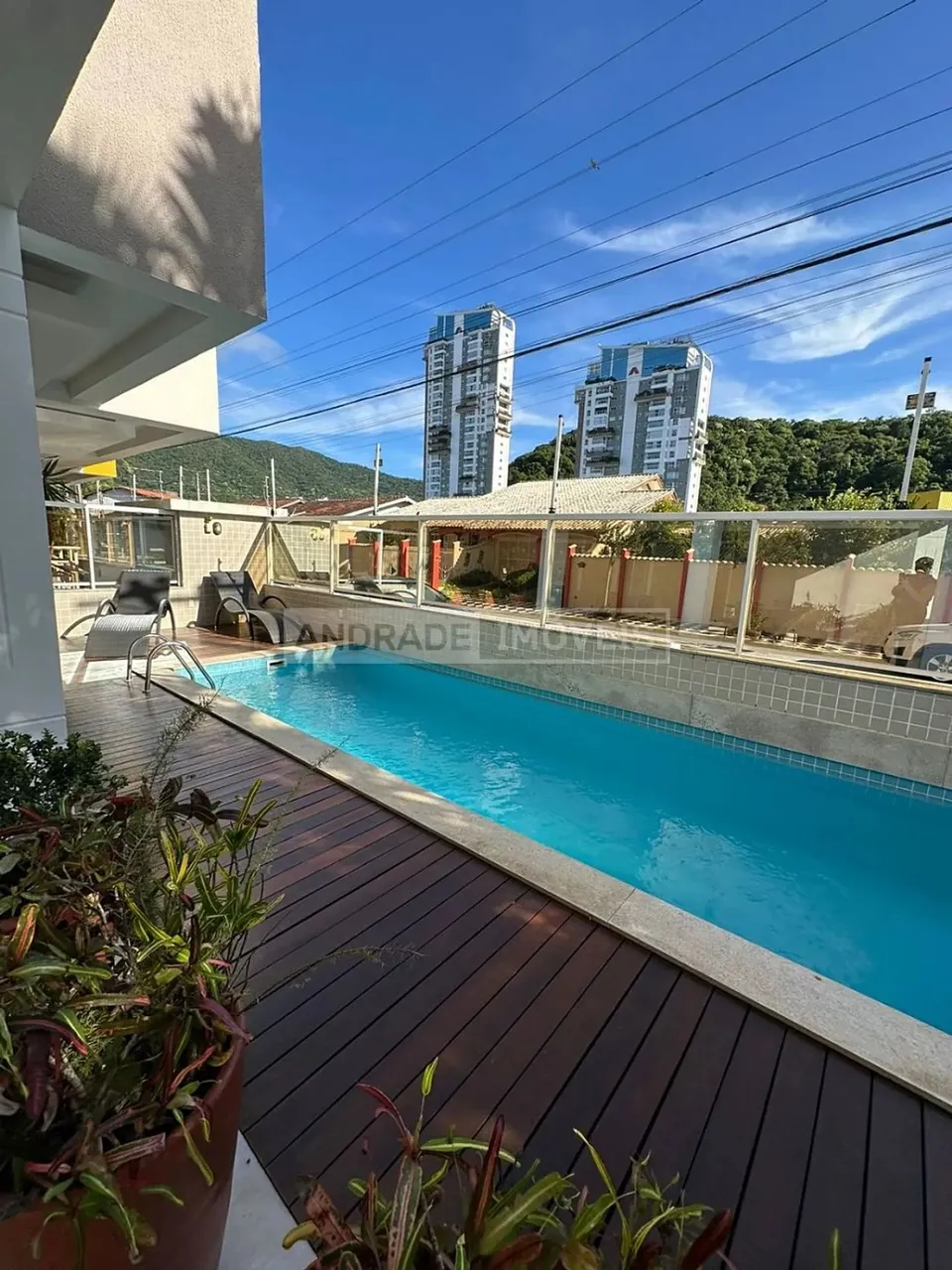 LINDO APARTAMENTO MOBILIADO