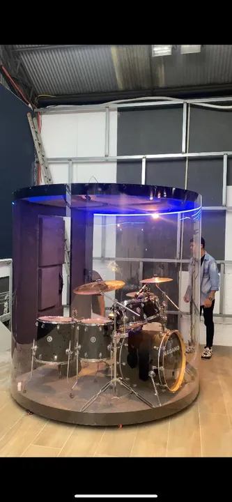 Aquário de bateria fechado 360°
