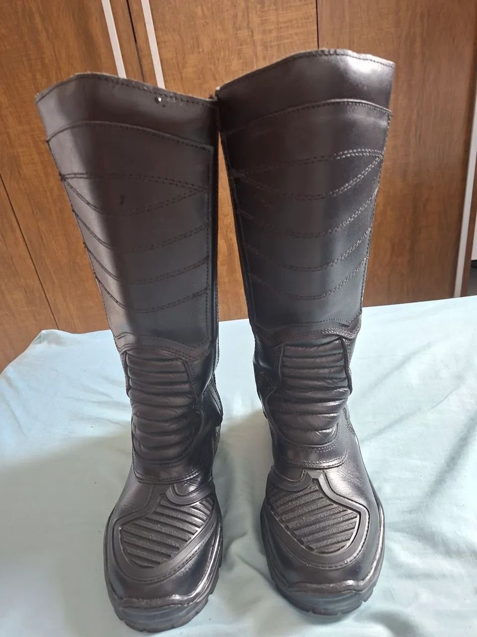 Vendo Bota de Bombeiro Civil Brigadista número 35 - Foto 2