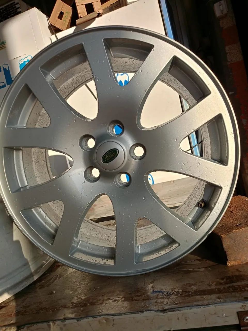 Roda de liga leve Land Rover